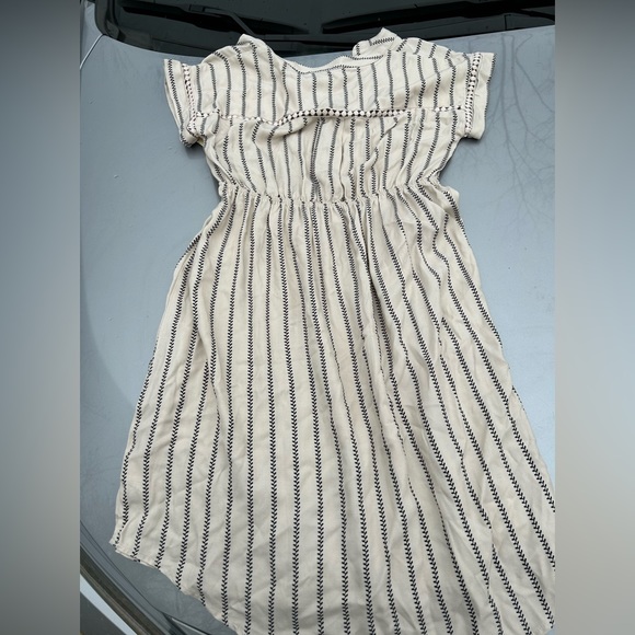 •Sweet Wanderer• Maternity Dress - Picture 8 of 10